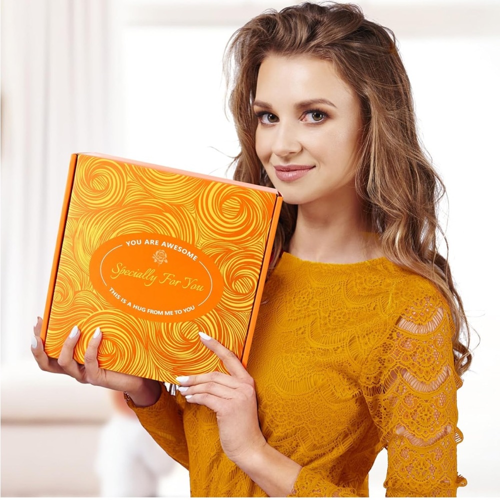 Orange Gift Box - Picture 2 of 9